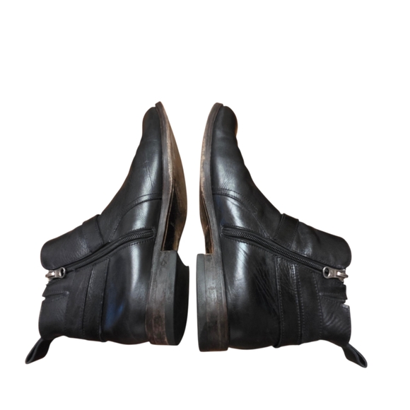 Donald J. Pliner Zaccaro Men's Black Leather Buckle Boots Size 9 - Picture 3 of 9